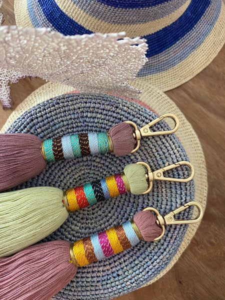 LUCKY CHARM · LILA COMFORT